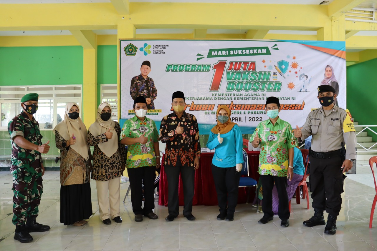 Sukseskan Program 1 Juta Vaksin Booster, MTsN 1 Pasuruan Gelar  Vaksinasi  Massal