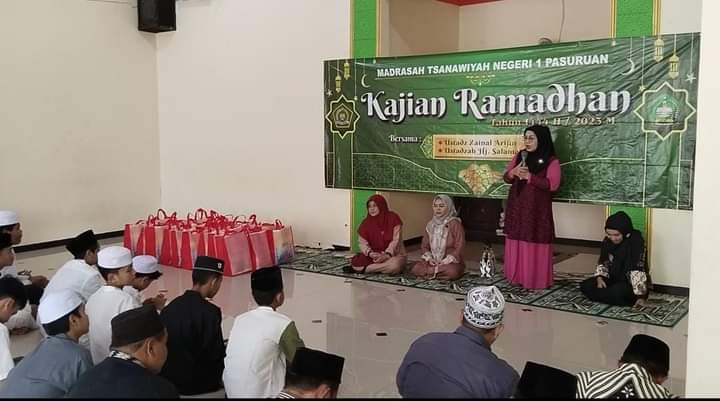 Kajian Ramadhan Bersama Bu Nyai Hj. Salamah