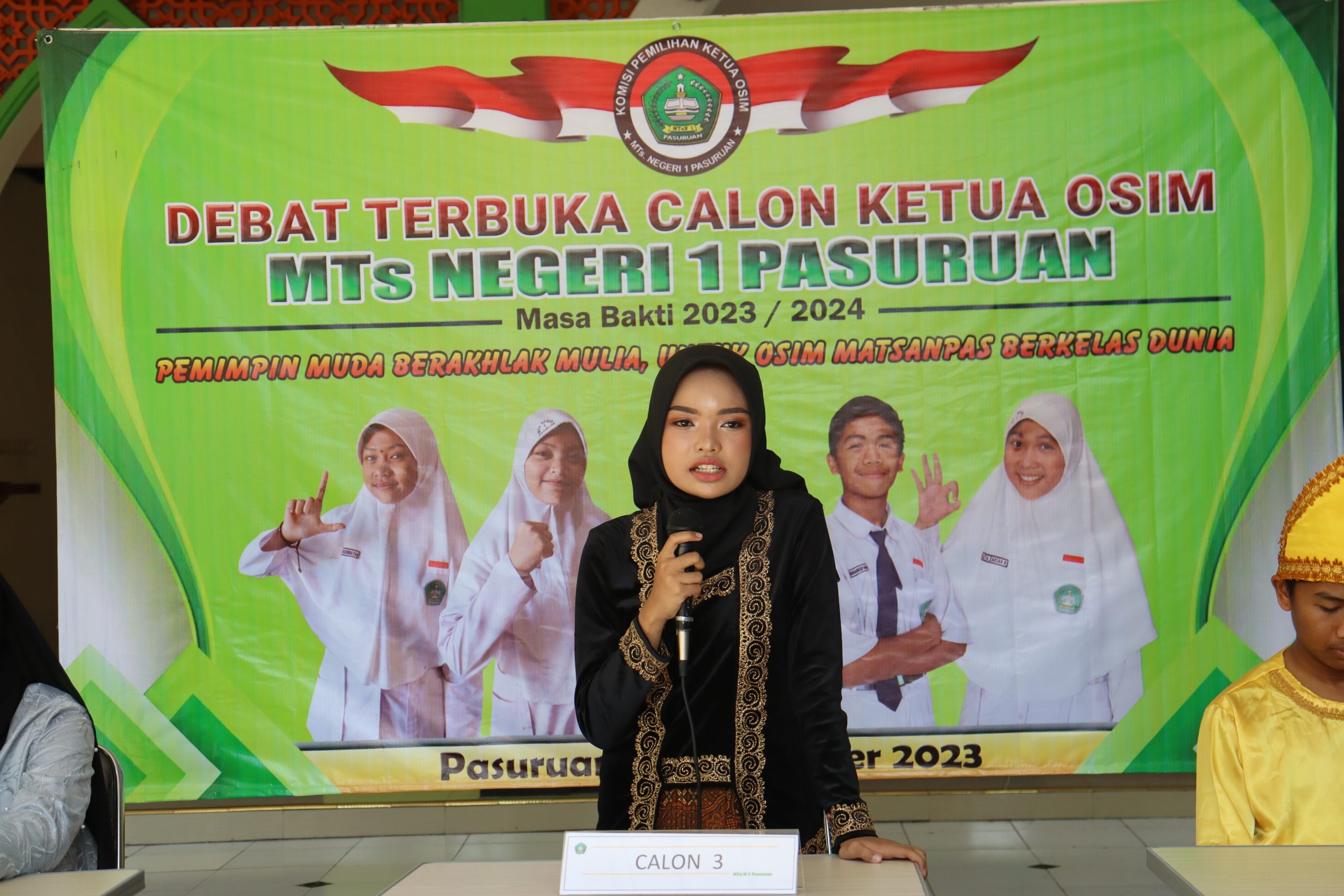 MTsN 1 Pasuruan gelar Debat Terbuka Calon Ketua OSIM, dan Pesta Demokrasi Pemilihan Ketua OSIM