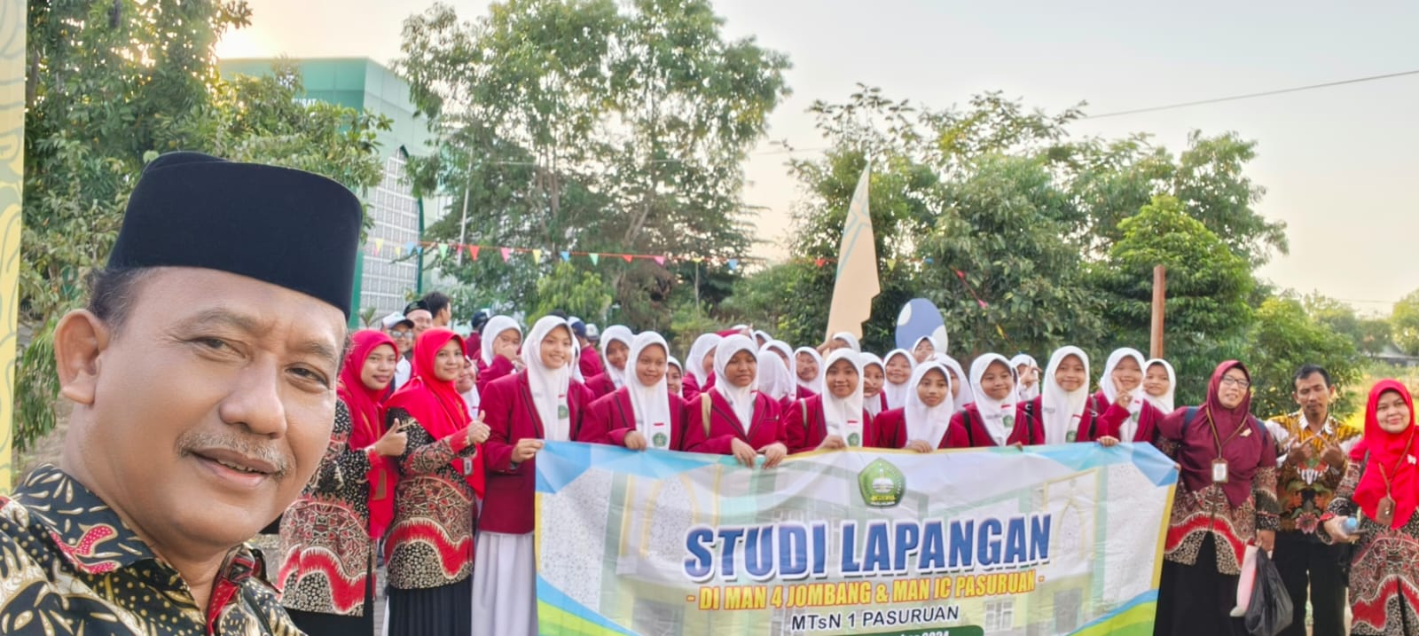 Persiapkan lolos Seleksi PPDB, MTsN 1 Pasuruan Study Lapangan  ke MAN 4 JOMBANG dan MAN IC Pasuruan