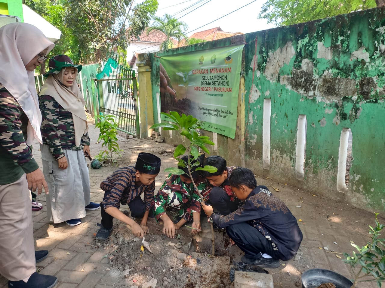 MTsN 1 Pasuruan Gerakan Warga Madrasah Melalui Gema Setahon