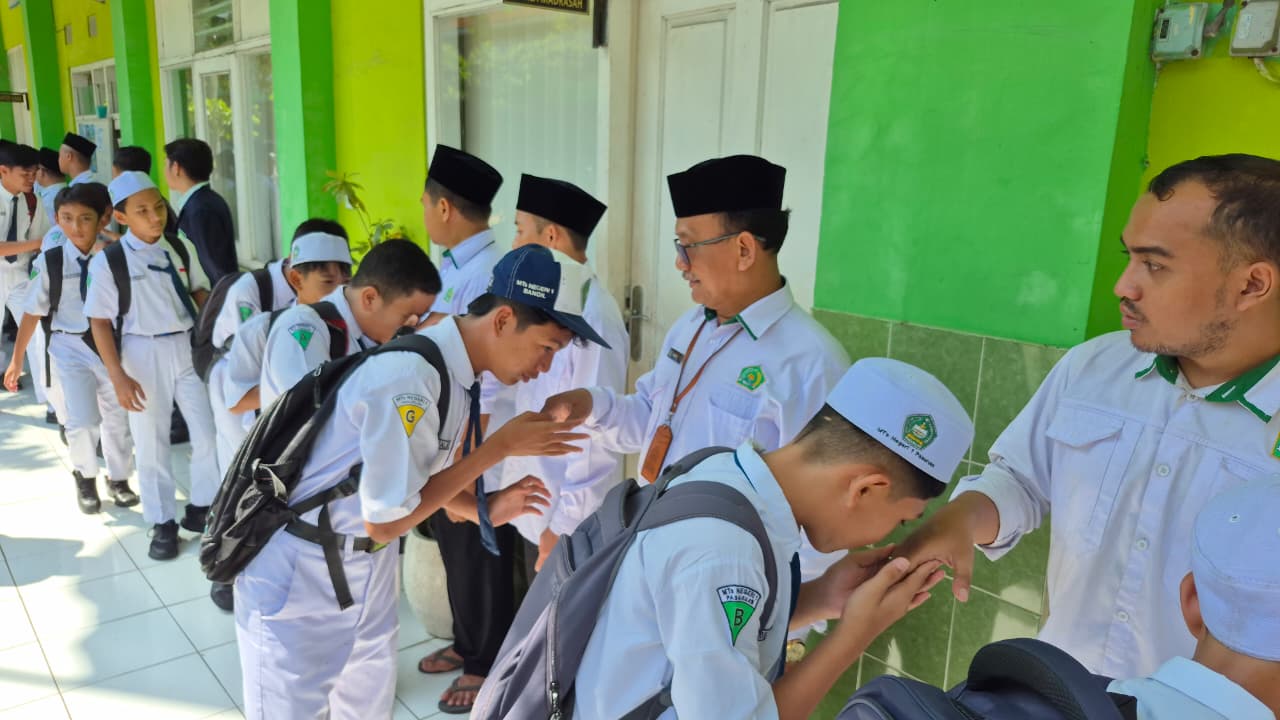 MTsN 1 Pasuruan Gelar Halal Bihalal Penuh Makna, Perkuat Silaturahmi dan Semangat Beribadah