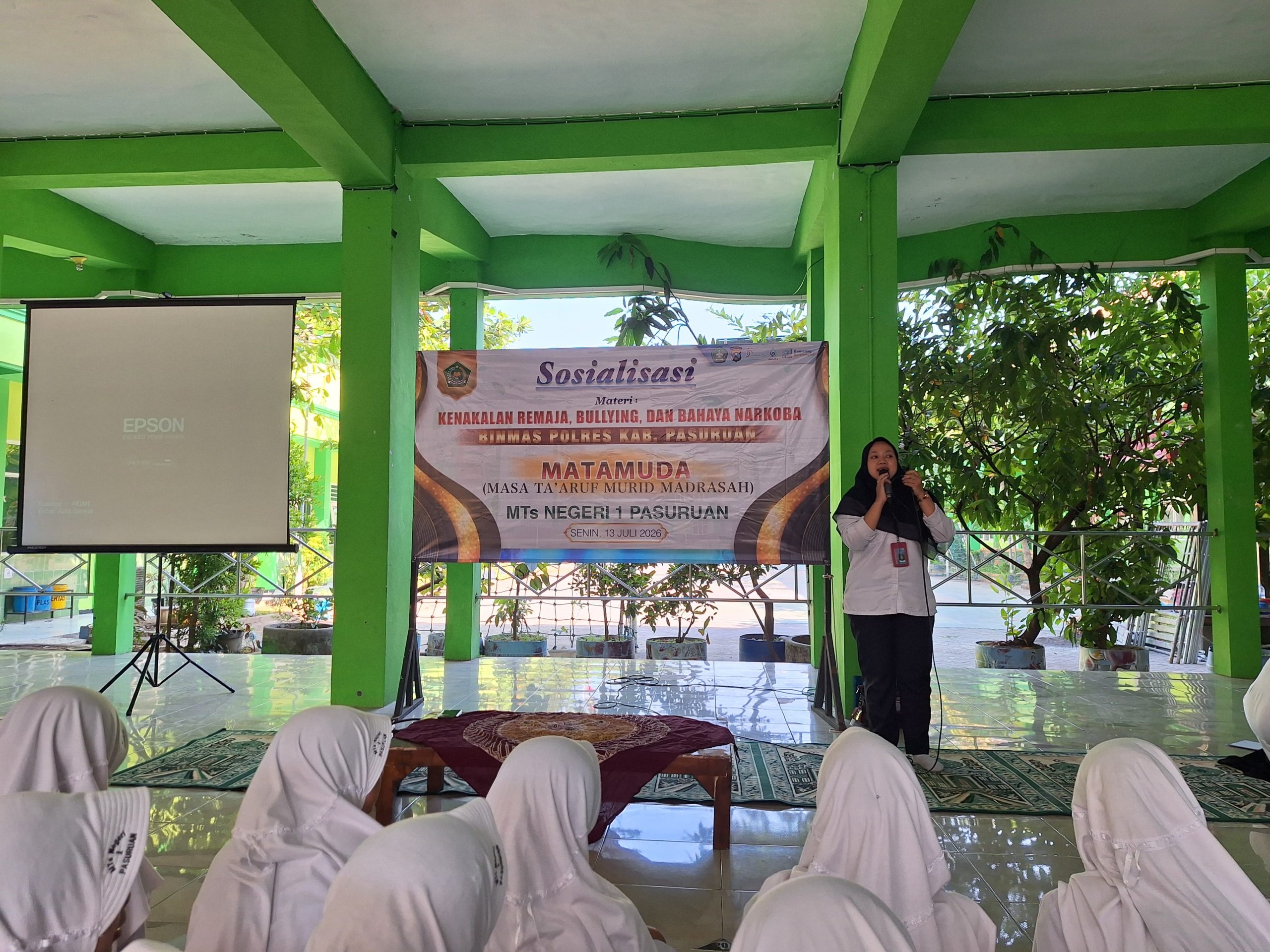 Hari Pertama MATAMUDA, MTsN 1 Pasuruan Gandeng BNN Sosialisasikan Bahaya Narkoba