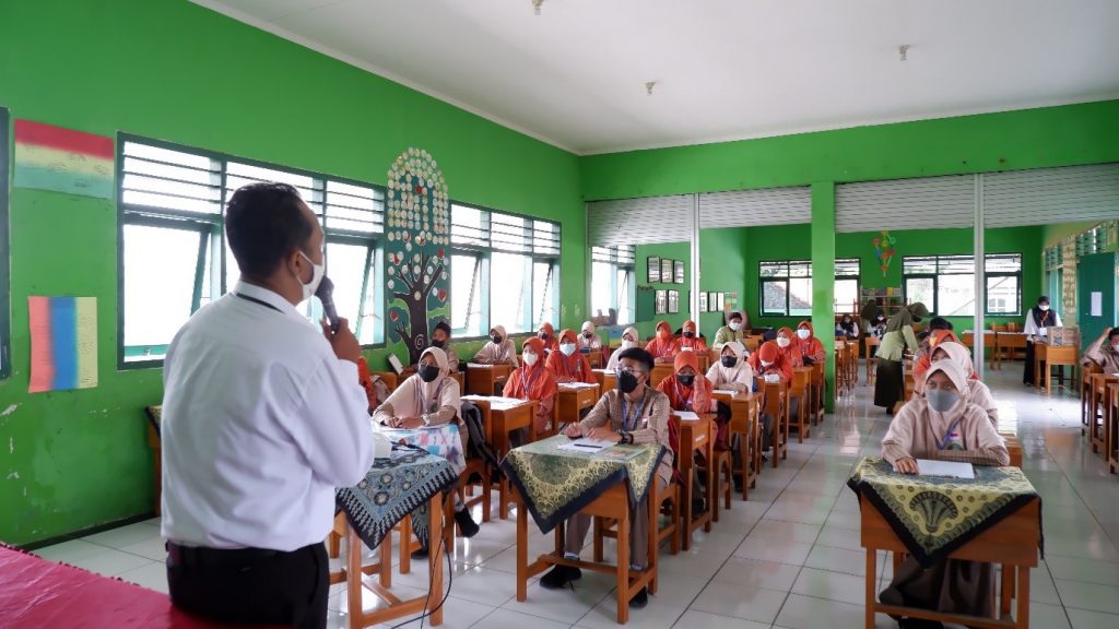 Edukasi Leadership, OSIM MTsN 1 Pasuruan Antusias Ikuti LDKS