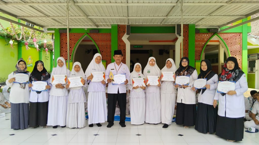 Nyalanesia Nobatkan MTsN 1 Pasuruan Sebagai  Sekolah Aktif Literasi Nasional 2023