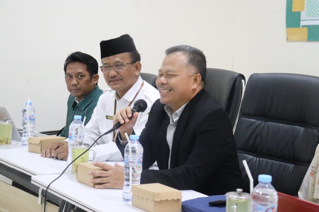 Pantau Implementasi Kurikulum Merdeka Berbasis Komunitas (IKM-BK), BDK Surabaya Gelar Pendampingan di MTsN 1 Pasuruan