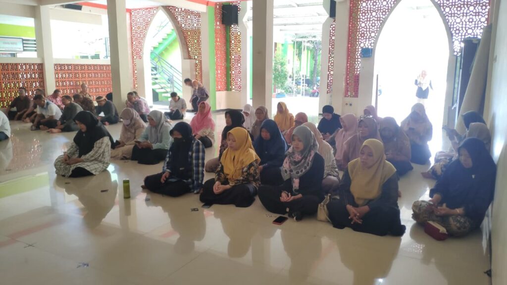 Istighosah dan Pembacaan Yasin MTsN 1 Pasuruan, Wujud Munajat Demi Perdamaian Indonesia