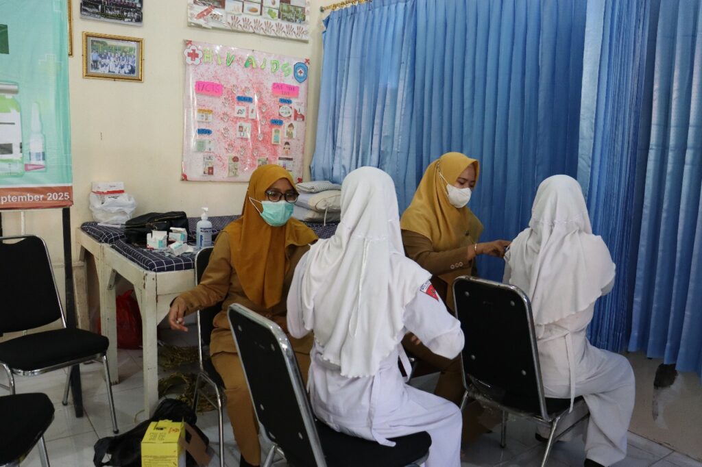 Imunisasi HPV, Komitmen MTsN 1 Pasuruan Membentuk Generasi Sehat dan Tangguh Sejak Dini