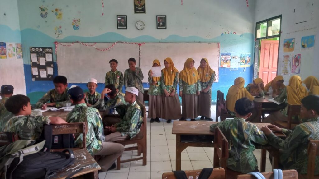 MTsN 1 Pasuruan Hari Kedua Gelar Kokurikuler Tematik, Dorong Budaya Literasi dan Kreativitas Digital Siswa